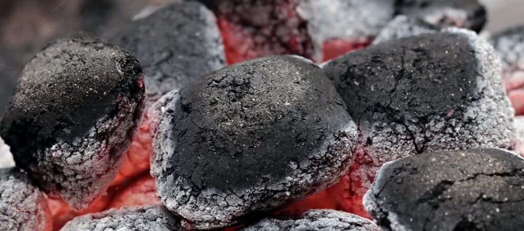 10 tips for grilling with charcoal