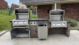 Commercial outdoor kitchen for apartments