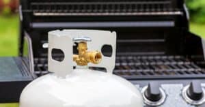 What's The Difference Between Liquid Propane & Natural Gas Grills?